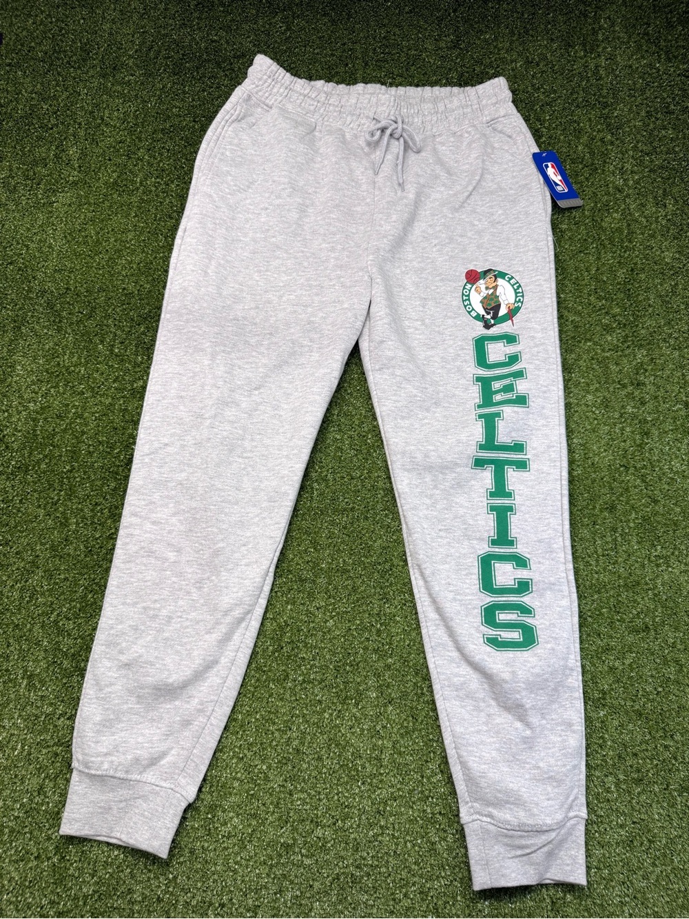 NWT Ultra Game Men's NBA Celtics Jogger Sweatpants Heather Grey Athleisure M